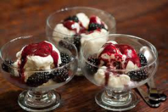 Molten Merlot Cakes with Merlot Sauce Recipe Molten Merlot Cakes with Merlot Sauce Recipe