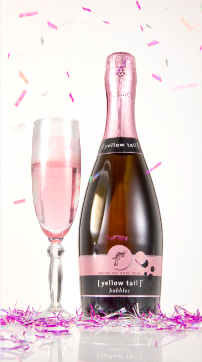 [yellow tail] Bubbles Sparkling is a Special Valentine's Day Choice https://twoclassychics.com