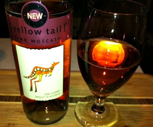 Refreshing [ yellow tail ] Wines