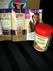 april beauty box 5 https://twoclassychics.com/2014/04/beauty-box-5-for-april/