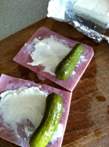 ham & cream cheese roll ups recipe https://twoclassychics.com/2014/07/ham-cream-cheese-rollups-recipe/