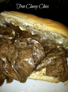 reynoldskitchen grill party tri tip sandwich https://twoclassychics.com/2014/08/reynolds-wrap-grill-party/