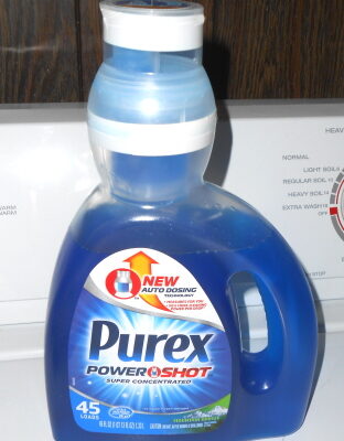 Purex PowerShot Laundry Detergent Gets Clothes Clean