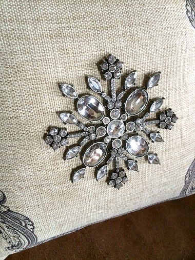 Evelyn Hope designs Pillow Pin