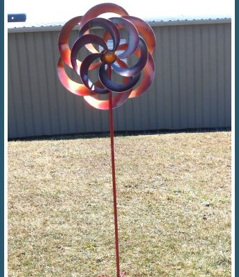 Big and Bold Kinetic Metal Wind Spinners