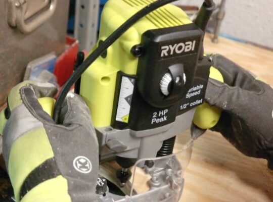 RYOBI 2 HP 10-Amp Plunge Base Router