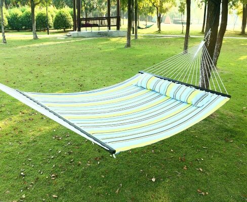 Relax and Unwind in the Sportneer Double Hammock