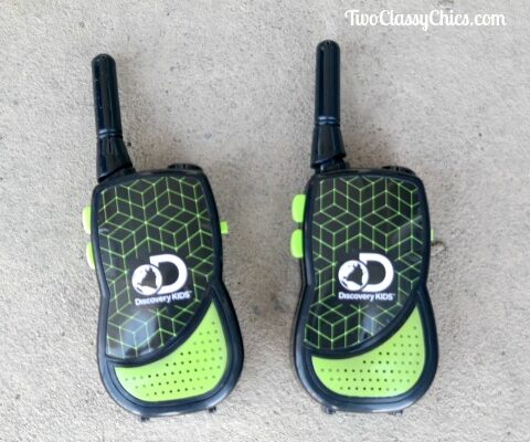 Explore at Night with the Discovery Kids Night Walkie Talkies