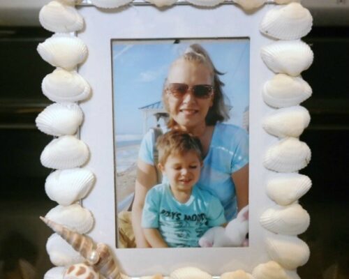 Craft Project: Coastal Beach Seashell Photo Frames