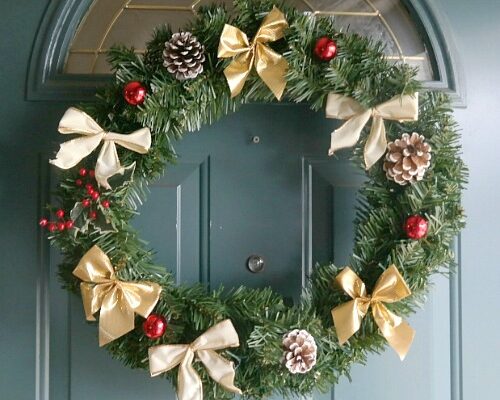 Easy to Make Christmas Door Wreath with Lights