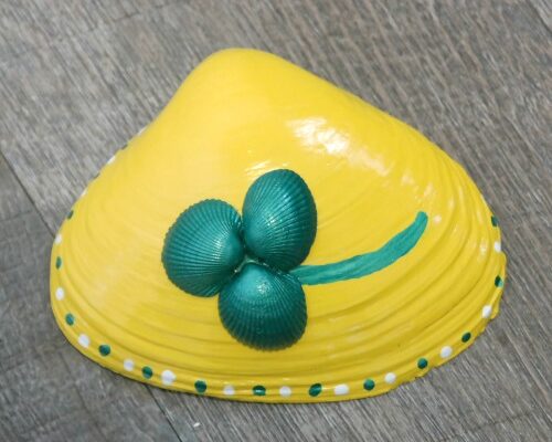 St. Patrick’s Day Painted Seashells Party Favors