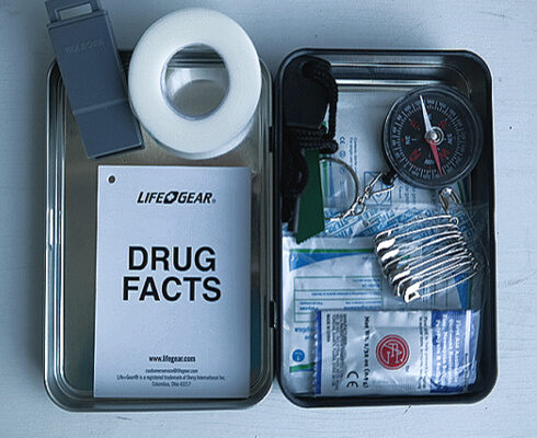 Life+Gear First Aid and Survival Essentials Kit