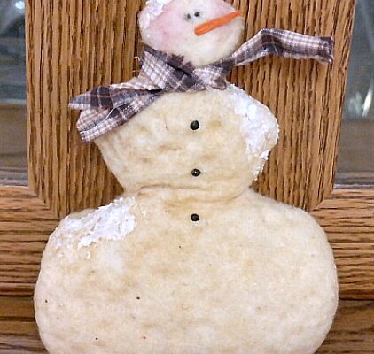 Craft Project: Primitive Country Snowman Shelf Sitter