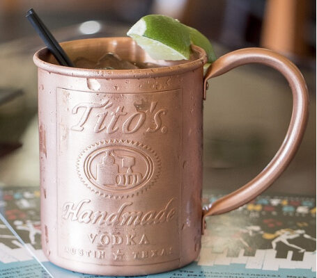 Classic Moscow Mule Cocktail Recipe