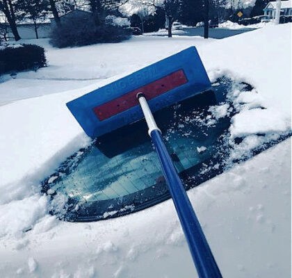 Remove Snow Quickly and Easily from Your Car with a Snow Broom