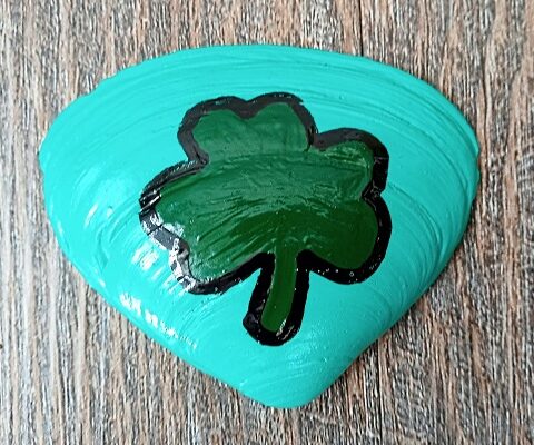 St Patrick’s Day Shamrock Design Painted Seashells