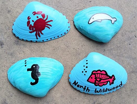 Kid’s Crafts – Hand Painted Beach Theme Seashells