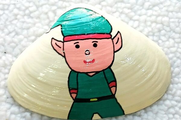 Painted Elf on a Shell – A Play on Elf on a Shelf