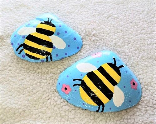 Hand-Painted Bumble Bee Seashell Garden Yard Art