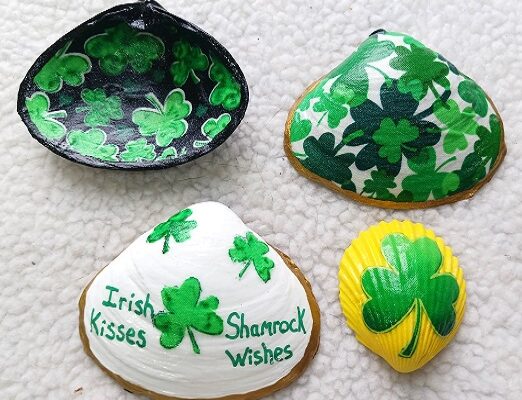 Painted and Decoupage St. Patrick’s Day Seashells Table Decorations