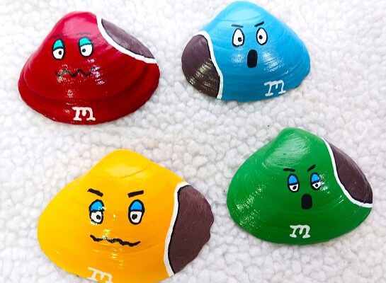 Hand Painted M & M Candy Clam Shells Seashells