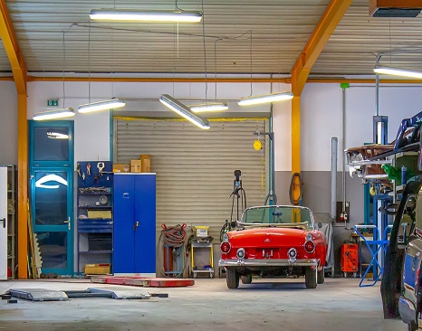 Transforming Your Garage with Epoxy Flooring: A Complete Guide