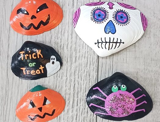 Hand Painted Halloween Pumpkins, Skulls, Ghosts and Spiders Seashells