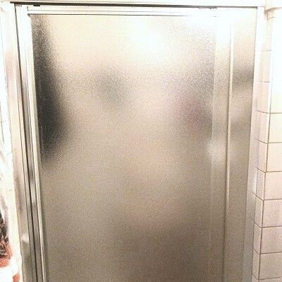 How to Clean a Glass Shower Door Quickly and Easily