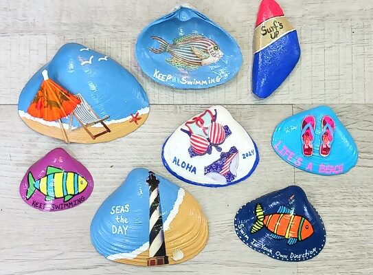 8 Decoupage and Painted Beach Themed Seashells and Rocks