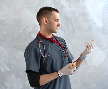 Top 7 Reasons to Consider a Career in Healthcare Management