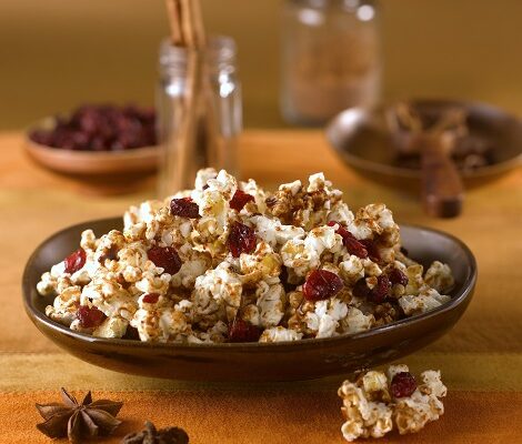 Cinnamon Spice Berry Popcorn Recipe