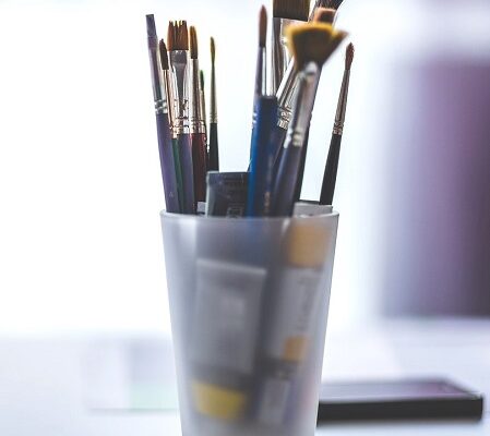 How to Clean and Store Artist Paint Brushes