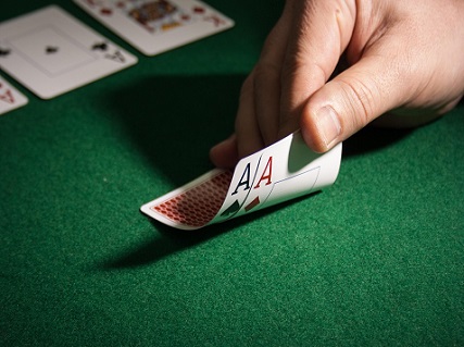 Exploring the Art of Poker: Strategy and Skill