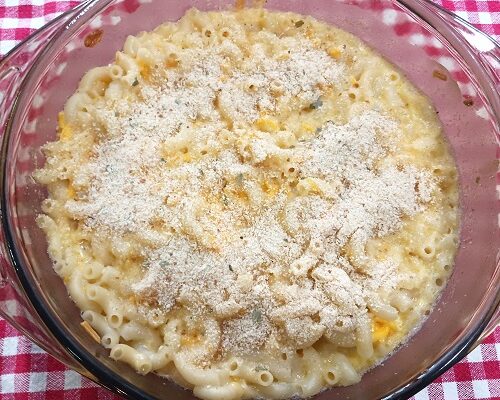 Classic Baked Macaroni and Cheese Recipe