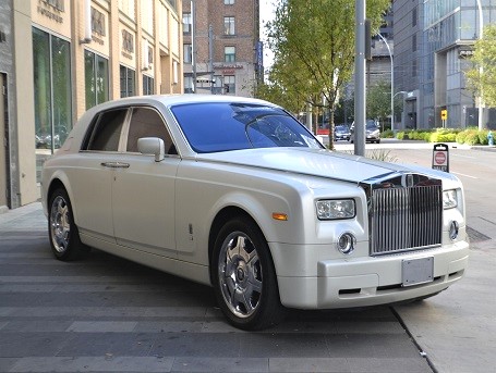 The Ultimate Guide to Choosing the Perfect Transportation Service for Your Event