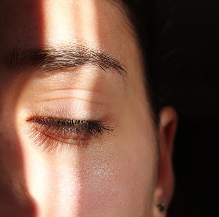 Double Eyelid Surgery: Is It Right for You?