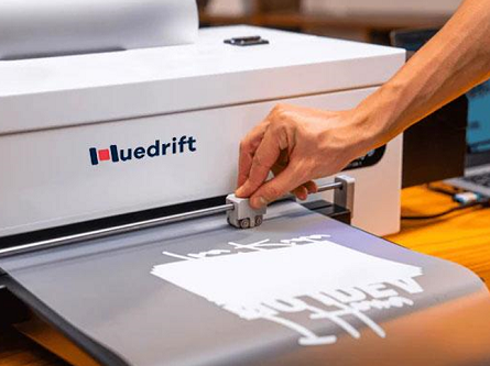 Building a Fashion Brand with DTF Printing: A Beginner’s Guide