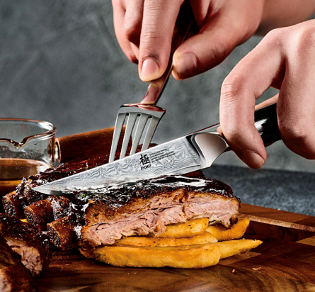 Cutting Through Juicy Steaks with Ease