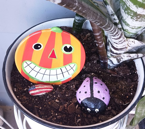 Halloween Ceramic Plates Yard Art Craft Project