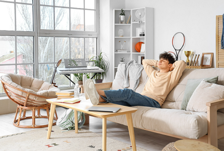 Student Apartment Living: Tips for Staying Organized and Sane