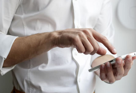 How Unknown Callers Create Anxiety in Everyday Mobile Users