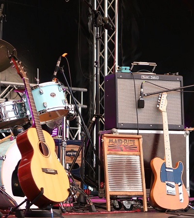 Who's Playing at Give Thanks Festival?