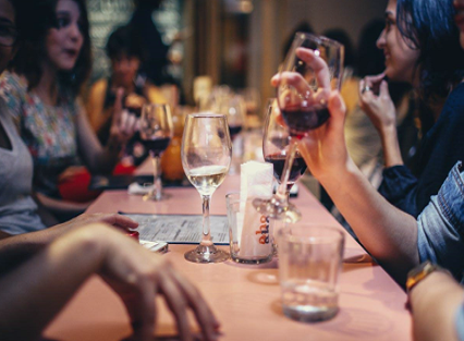 Why Visual Experience is Now a Core Part of Restaurant Branding