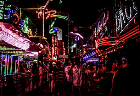 Exploring Nightlife Overseas: The Complete Guide