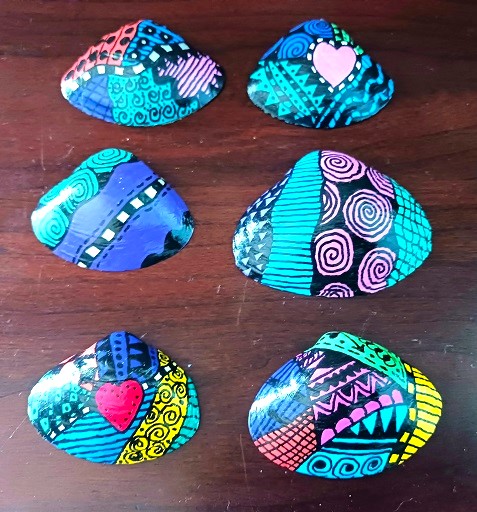 Creating Artwork by Doodling and Painting on Seashells