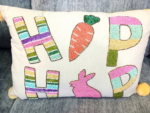 How to Wash and Clean Delicate Throw Pillows