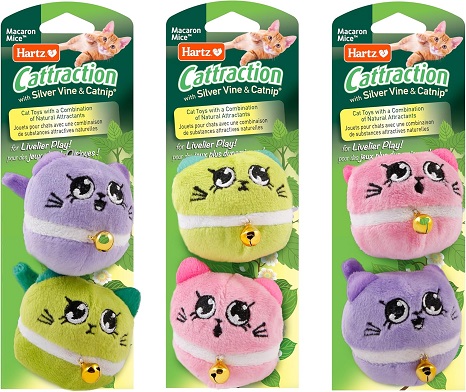 Hartz Cattraction Cat Toys with Silver Vine and Catnip