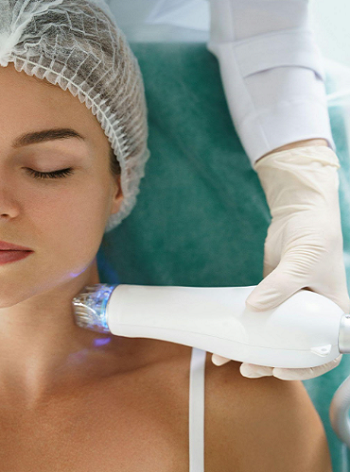 What Happens During Advanced Microneedling Procedures
