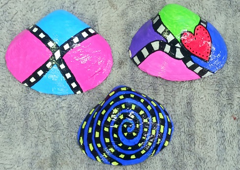 6 Quick and Easy Painted Clam Shell Seashell Designs