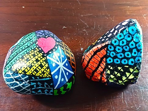 ZenTangle Doodling Hand Painted Rocks Garden Yard Art